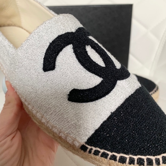 SOLD-Chanel White Black Captoe CC Logo Espadrilles - Picture 7 of 7